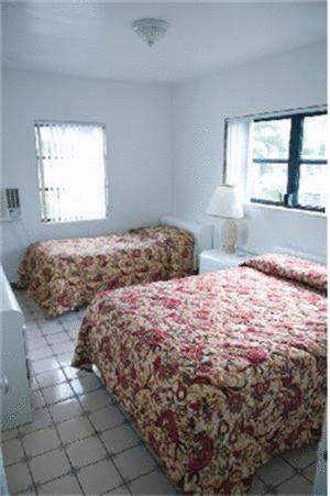 Napoli Belmar Resort Fort Lauderdale Exterior photo