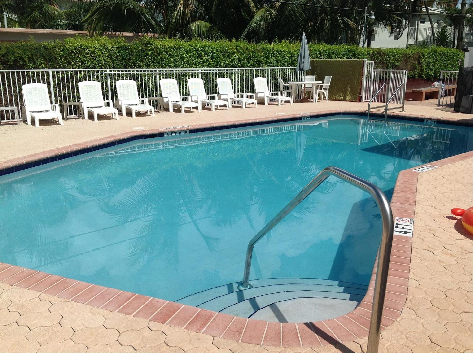 Napoli Belmar Resort Fort Lauderdale Exterior photo