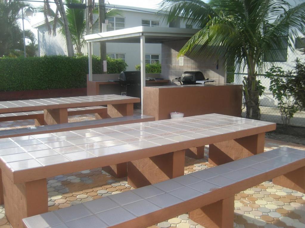 Napoli Belmar Resort Fort Lauderdale Exterior photo